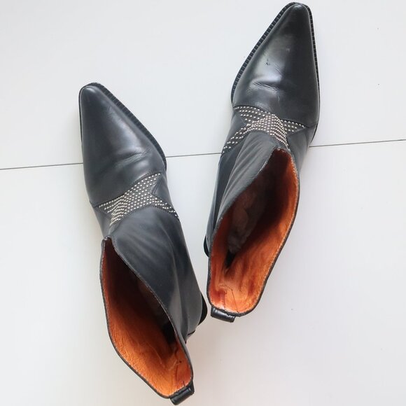 Donald J Pliner Black Leather Studded Western Ankle Boots Women’s - Picture 5 of 16